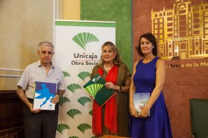 Un momento de la firma del acuerdo entre Unicaja y Proyecto Hombre