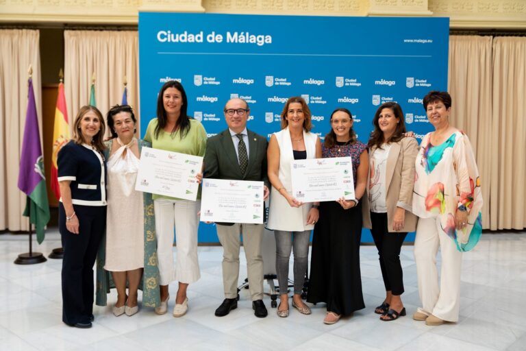 Fundación Unicaja participa en la entrega de la recaudación de la XII edición ‘Clásicos Solidarios en el Castillo’