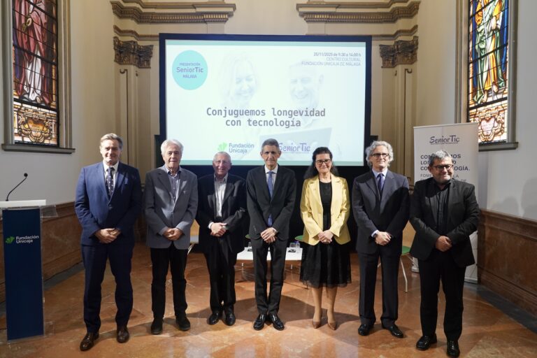 Fundación Unicaja colabora con la jornada ‘Conjuguemos longevidad con tecnología’ de SeniorTic