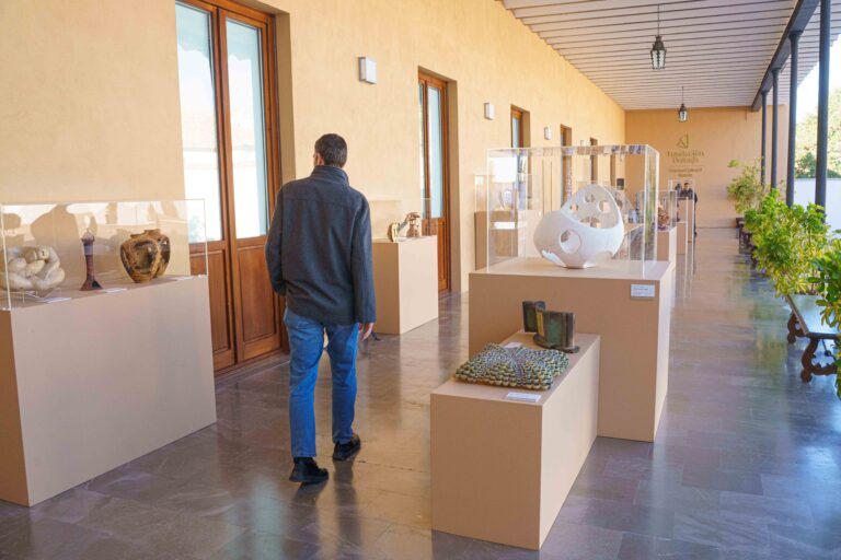 Galería: Exposición ‘Inspiración en las manos. Antología del Premio Fundación Unicaja de Artesanía (1987-2024)’