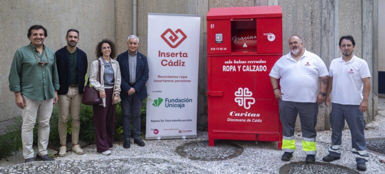 Fundación Unicaja respalda el proyecto de reciclaje textil e inclusión sociolaboral de Inserta Cádiz