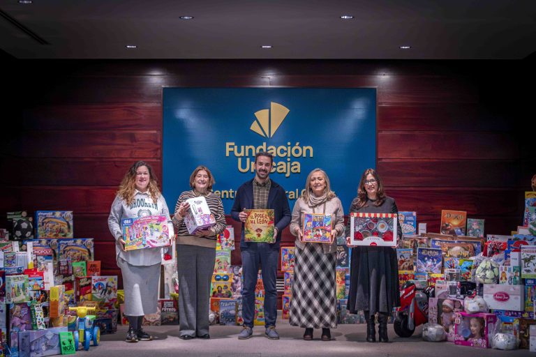 Entrega juguetes Cádiz