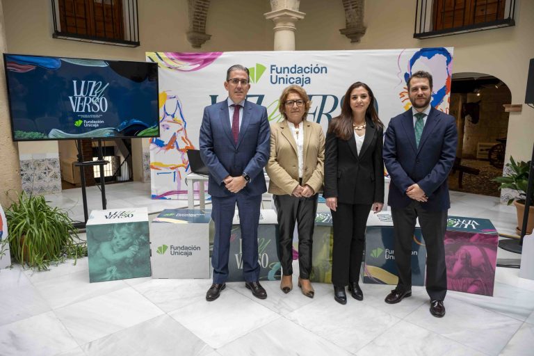 Fundación Unicaja presenta un espectáculo que combina arte, poesía y música en directo en un gran domo geodésico