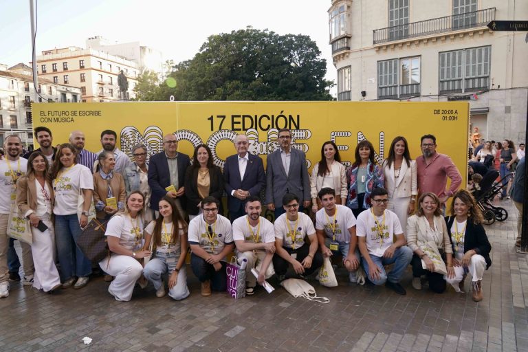 AZL07378 copia
