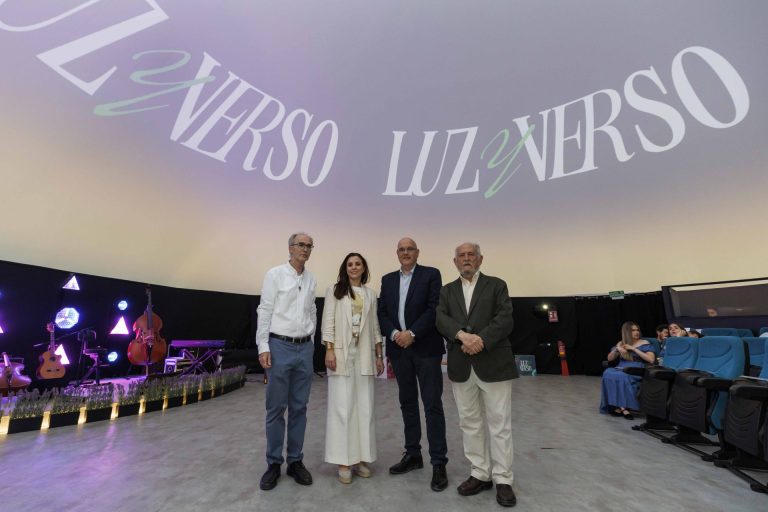 Luz y Verso 2