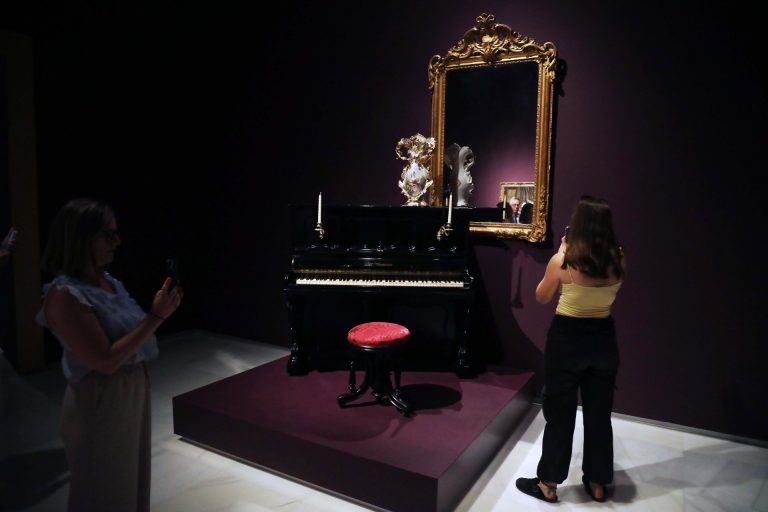 y sonó la música 10