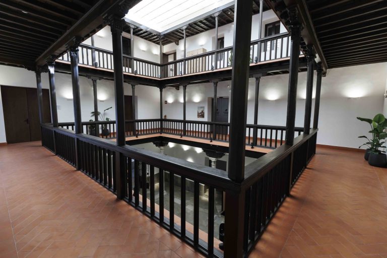 edificio sede Rey Soler - Fundacion Unicaja en Granada - AC-21 copia